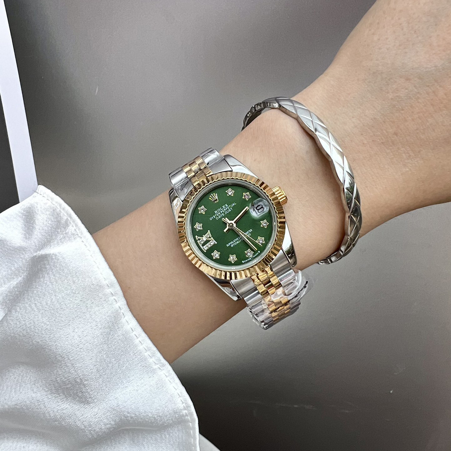 【15-20日間の輸送時間】【Rolex】 レディース  31MM