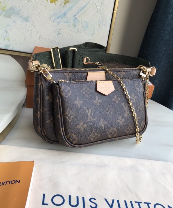 6420d37697734b1bbbb39e05d3040662-1