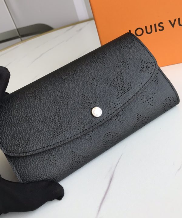 6b3a534d448145979f8fb4d7df9d3451-1