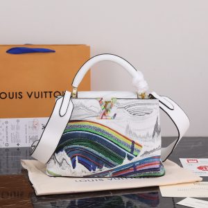 海外発送(10-15日にお届け)  LOUIS VUITTON レディース  バッグ 27X18X10CM