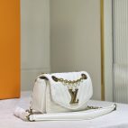 6e4b2a97cb404bb7a05b9a0149d84002-1