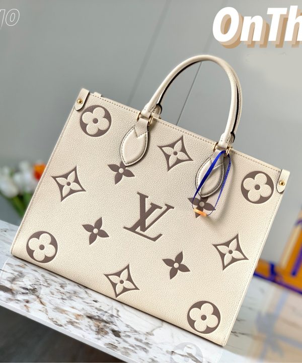 6eb3d4a611ab4b728a1403cbbc694af3-1