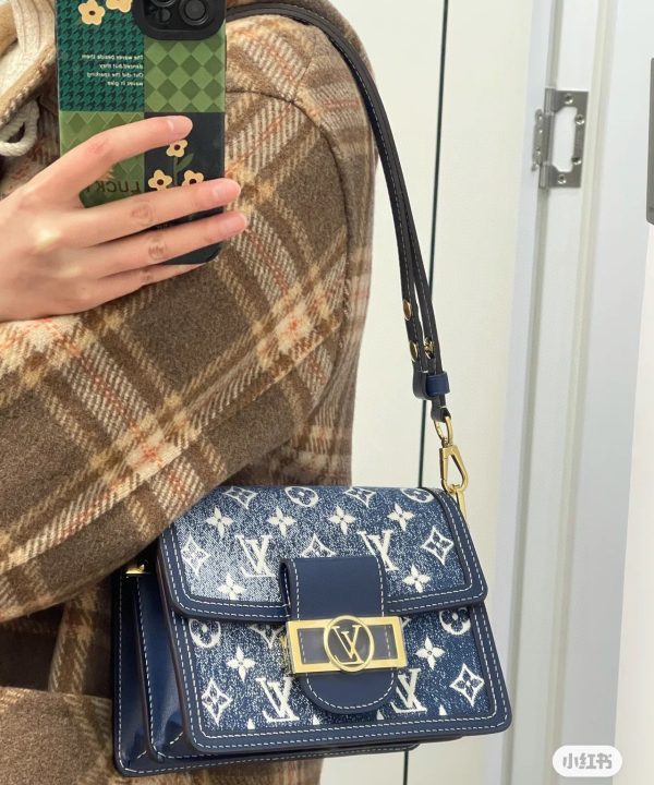 70355f25b66c43e4af9228abec0e6547