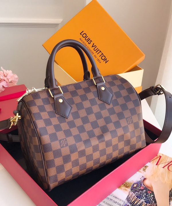 70ccb485e9024c2982a369d1b043e33a-1