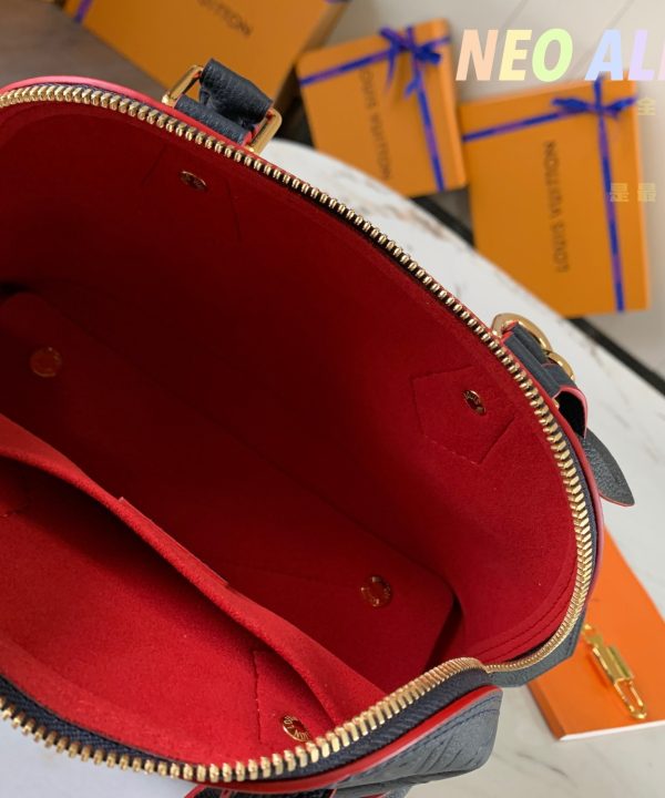 72ee04210e1944c5b094b8d79cfebd74-1