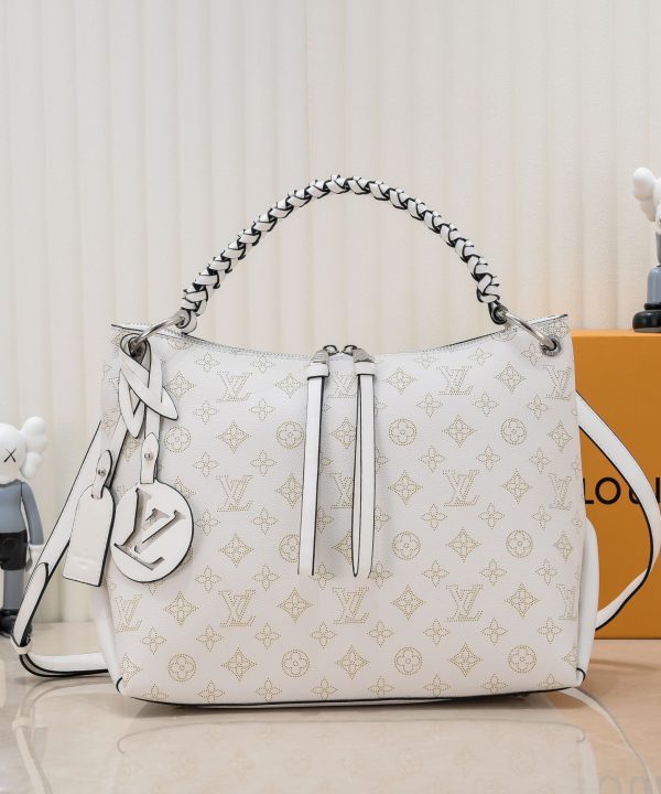 753418c503ae4b32837b53edc5e93721-1