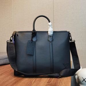 【Louis Vuitton バッグ】Lock It Tote   -43.0 x 33.5 x 16.0  cm