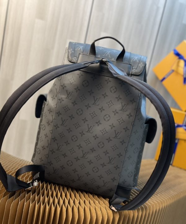 7aac6e70105e4644aa14ec7a616d7c15-1