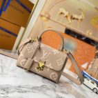 7abd0b4f103447d69e01490ef092709c-1