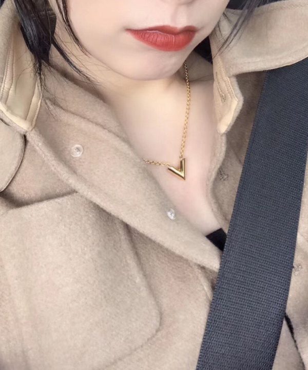 7adb219295d1483784404b02b9b44c06-1