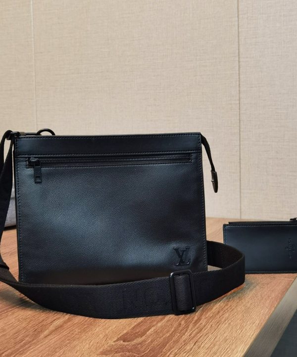 7afd43c16b884ed7970e55b39ea46a12-1