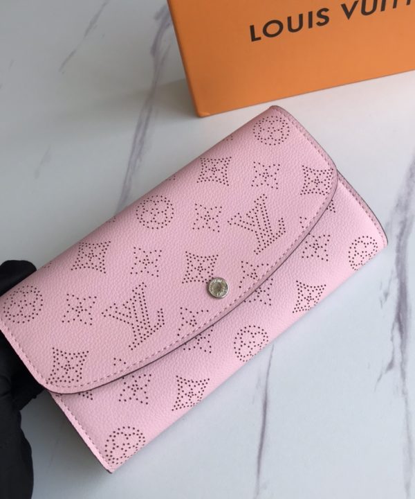 7bf9cbb403414b00b7408eaad7abad63-1