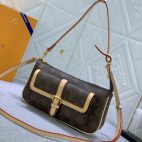 7e499f11bfd142d6914ec983324e1bec-1