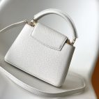 8100bedfee52471b930b2895537ba395-1