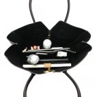 81b8326df6e94c3cb0155d645585f8a8-1