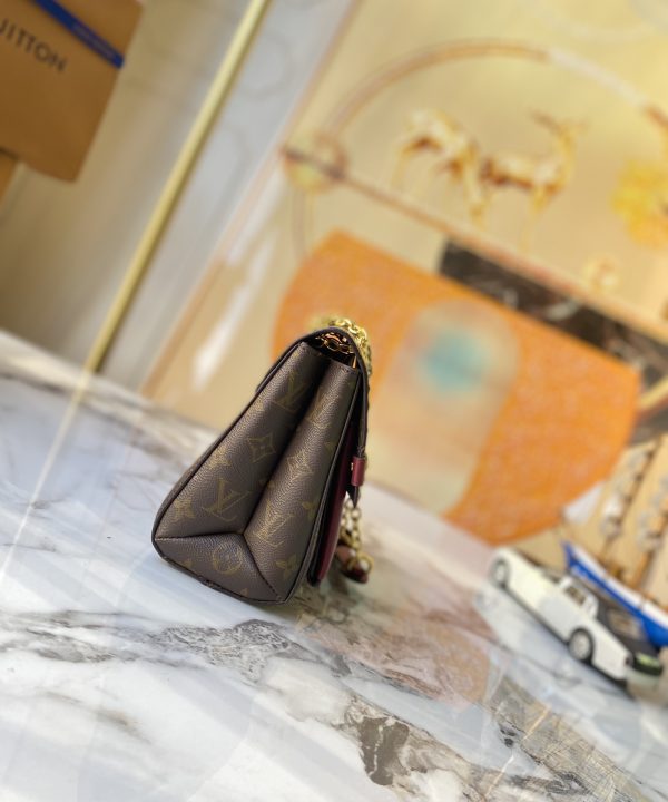 83ad9807955741adb6860d64855c83b7-1