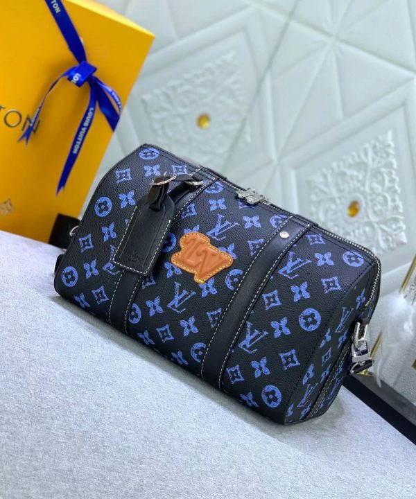 85e5565aa35e449386a2e54aed9fb87b-1