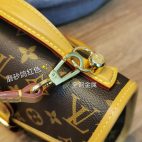 89d9102465c548d8acbf0920e25ba259-1