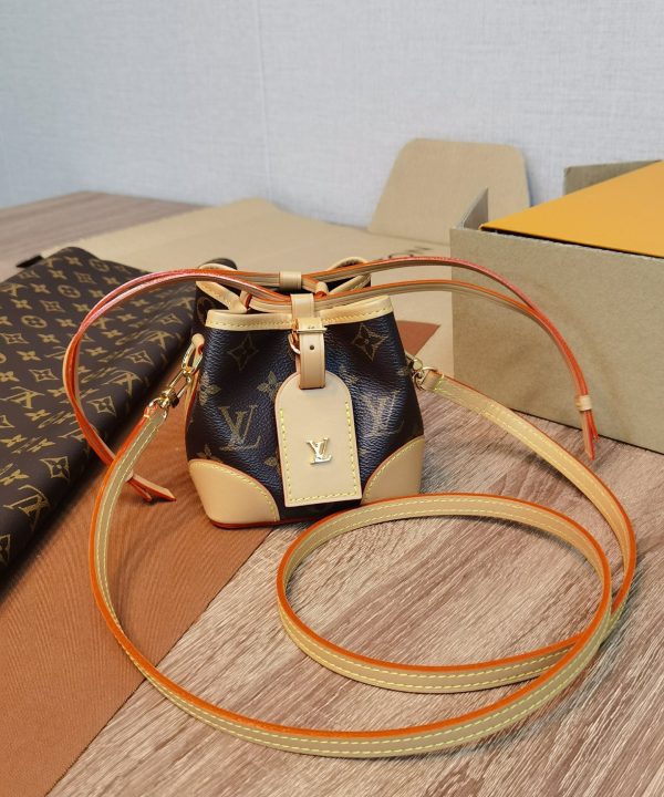 8a8ff216e0c9468081be0c93b6b0bc2a-1