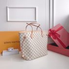 8d5e462d0de74d7382d30355a7aa026b-1