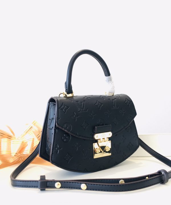 9295e43394a948e8a564bf2d81790e04-1 9295e43394a948e8a564bf2d81790e04-1