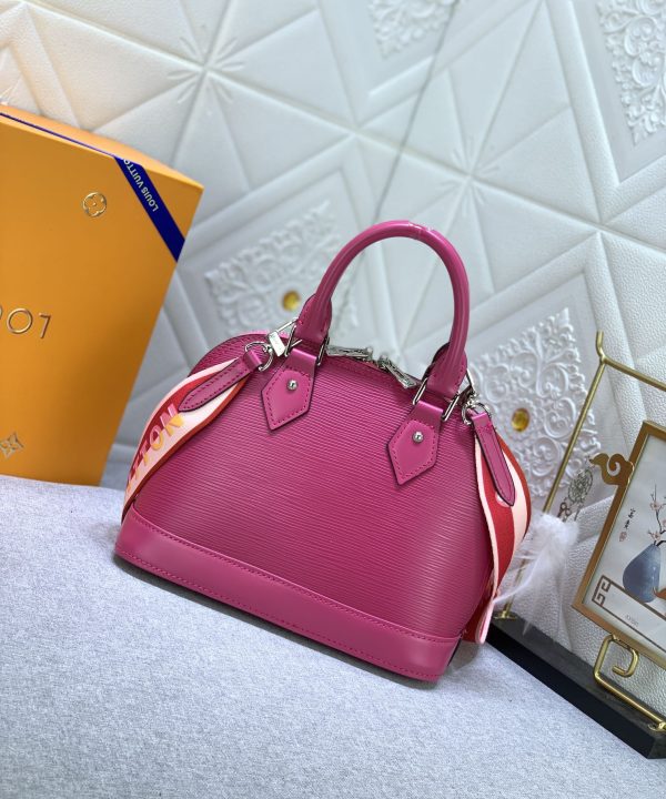 933586d05e194432ac10dca46e48c500-1