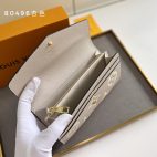 945972aca6fb4d238b391e7357fad064-1