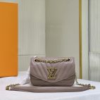 965eb5cfac9d4296b068c6803f87d3f8-1