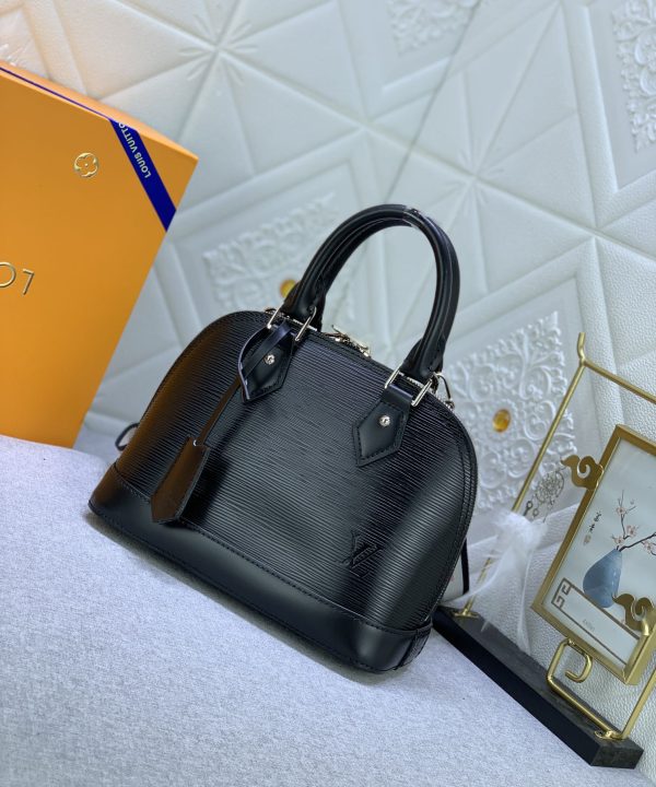 970d33eae22f4efd9659c3dc7e0b3607-1