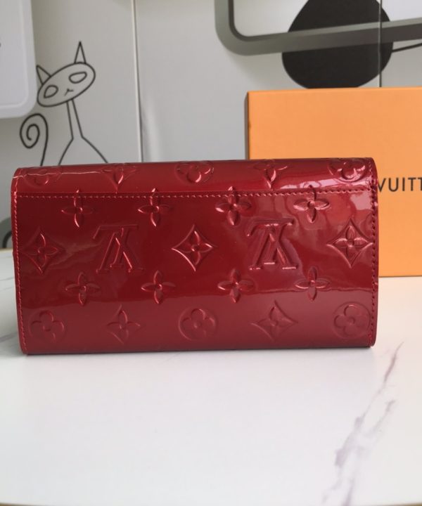 9c5332123a0946b79b84dd3e98cc0bf3-1