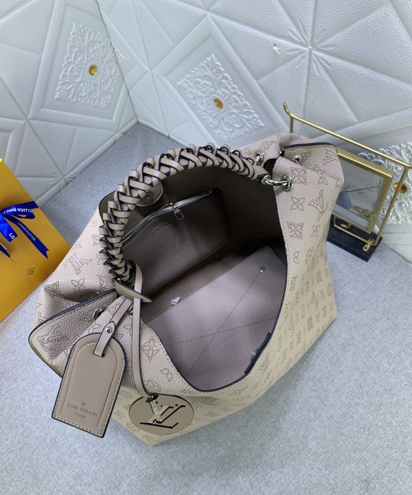 a0b00dfa19c04d7c818e59453d3b3c4f-1