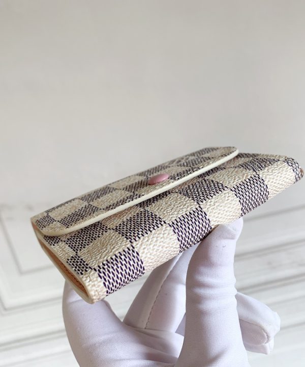 a50a9b232f0e4a81a81cd9204d6ce6cc-1