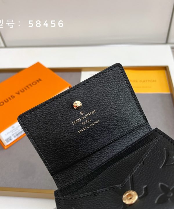 a5c60e22fb5a4f33a702b12e69c2c9e8-1 a5c60e22fb5a4f33a702b12e69c2c9e8-1