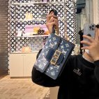 a5c7be75325347b481a92c35d3233314