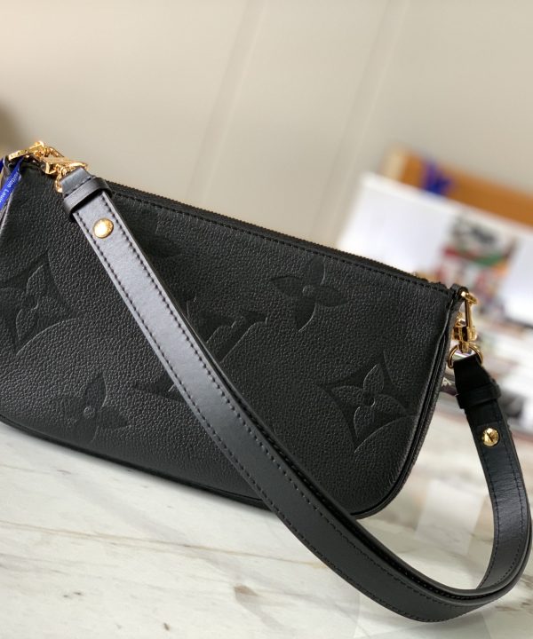 a64b413cf3be44dcb3d2e4821a606322-1