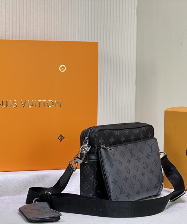 a7d893190fad4a3b8000b4ada83cdf13-1