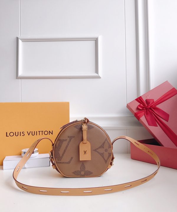 a912d7fedfff4290a73e40adfc7a7e69-1