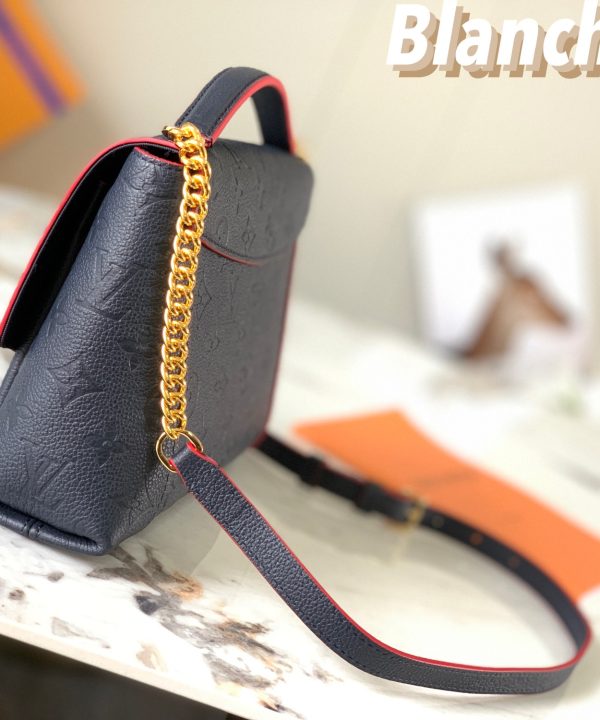 aa0463eae50e4f8d85ff30d928953bed-1