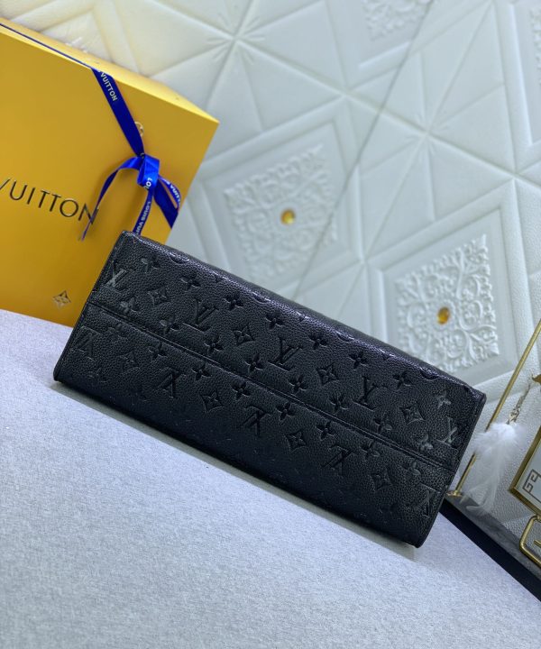 aa7df9b1f1bc49f585d13382034e7cd8-1