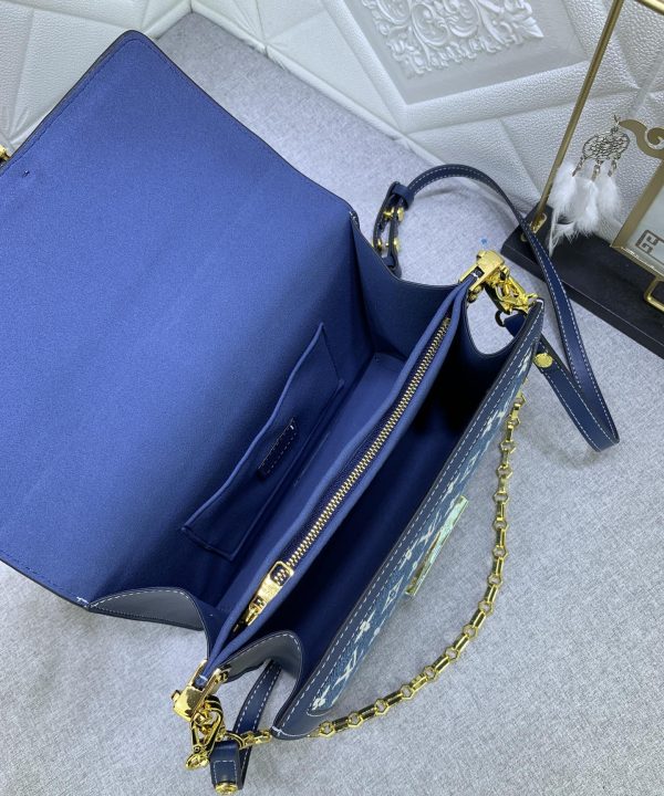 ab5271890875410f8a5bc92c3c746006