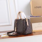 ac389075e91f4b82abd8f2c43f664036-1