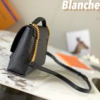 adbfbffac56e434087d3c68434208c58-1