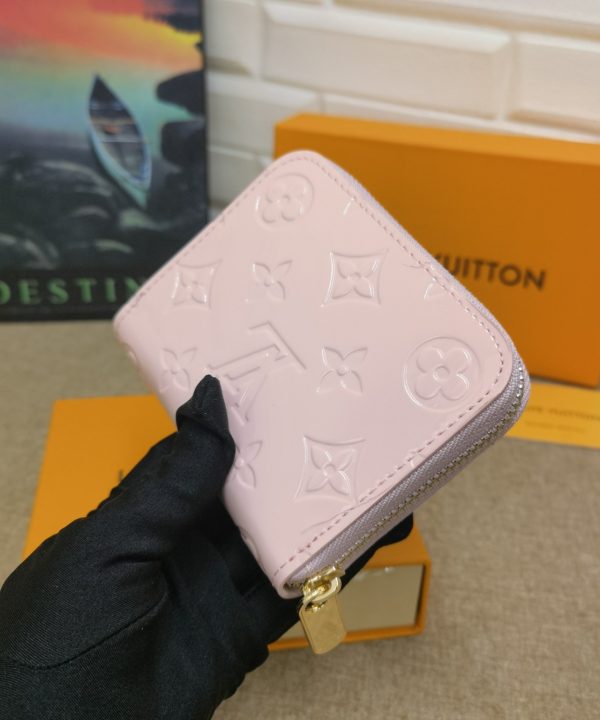 aee178e4b6464b1a90c534ce0896f2b9-1