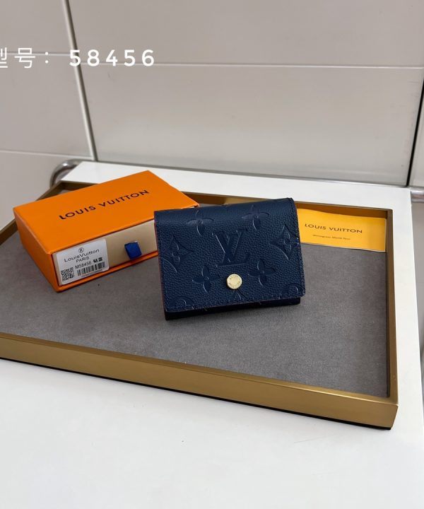 b07ab896405e4672af33296a1ad3c327-1 b07ab896405e4672af33296a1ad3c327-1