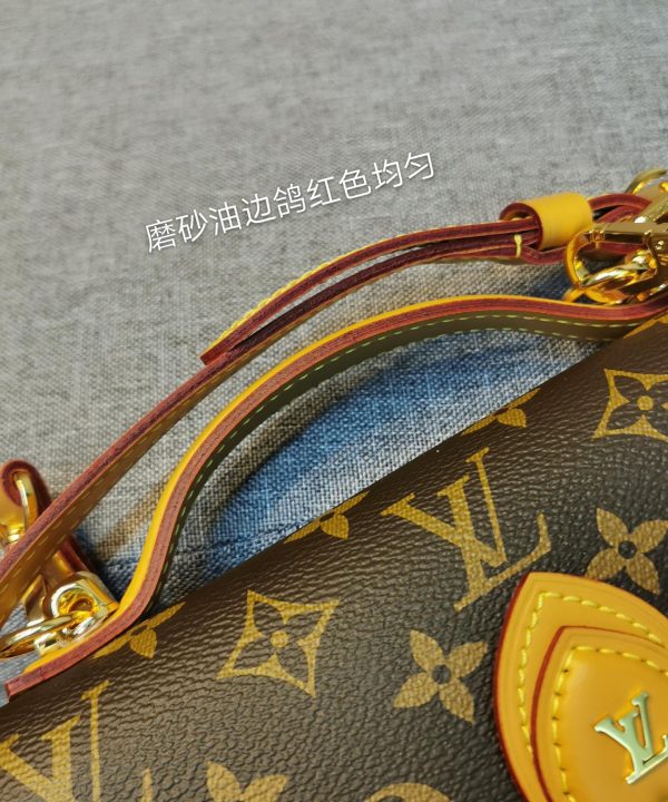 b24297ae7a7649c8ab88e5063325ee99-1