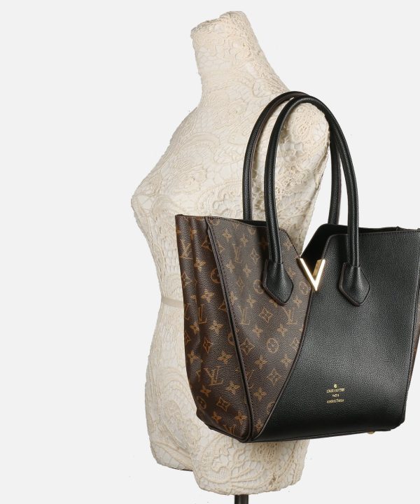 b32bee2add7a4a08a73149c689f75328-1