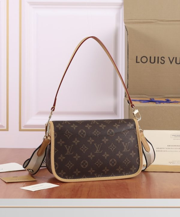 b337896ae3bc48baa3cff02307e2bd49-1