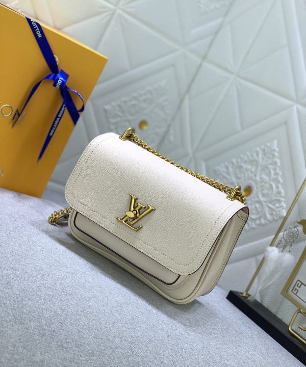 b49bb5318a914861b770c76249c690ad-1