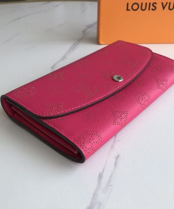 b7ad17b1619b49a29503786058862b07-1