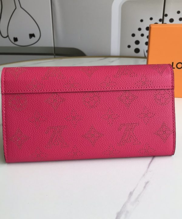 b89c8f0d517d4da78a1739f01e44b6b2-1